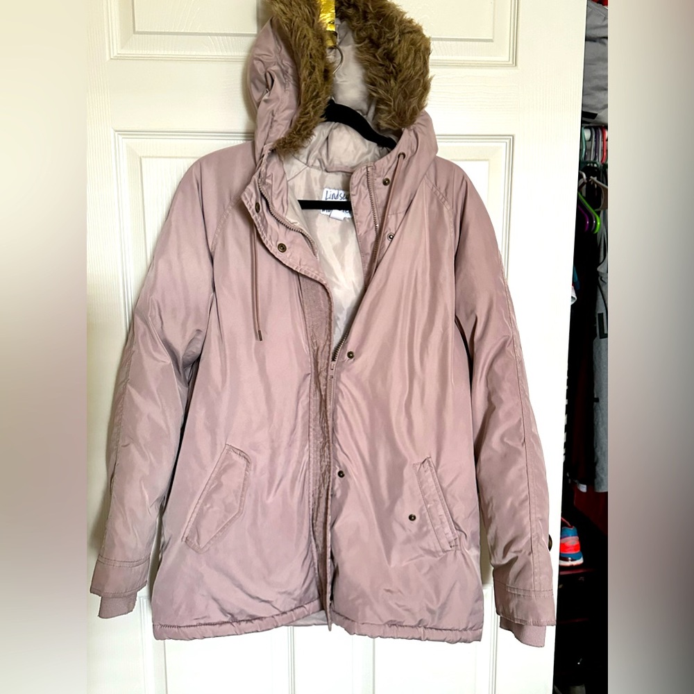 Women’s Large Winter Coat with Faux Fur Hood